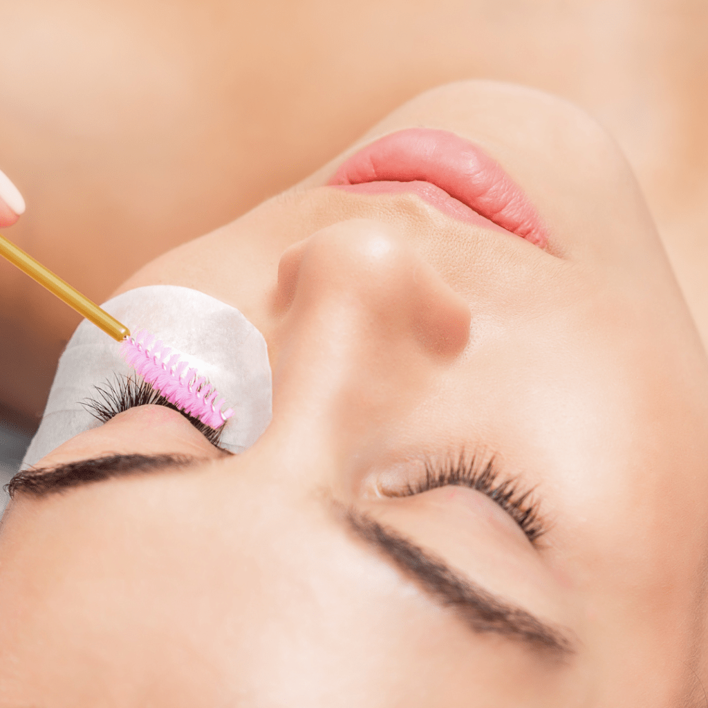 Lash Lift facial aesthetics services by patricia